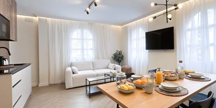 Ohliving Fernández y González Ohliving Fernández y González